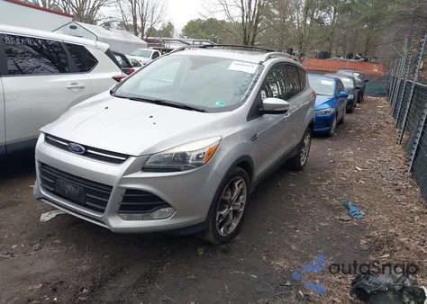 2015 Ford Escape Titanium из США, поврежденный, VIN 1FMCU9J99FUB36918